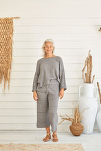 Load image into Gallery viewer, Retreat Cotton Twist Pant - Washed Black x Silver