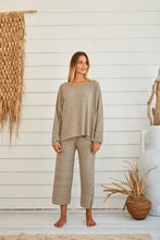 Load image into Gallery viewer, Retreat Cotton Twist Pullover - Olive x White