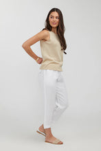 Load image into Gallery viewer, Lido 3/4 Linen Pant White