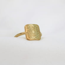 Load image into Gallery viewer, Passion Ring Gold