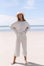 Load image into Gallery viewer, Retreat Cotton Twist Pullover - Silver x White